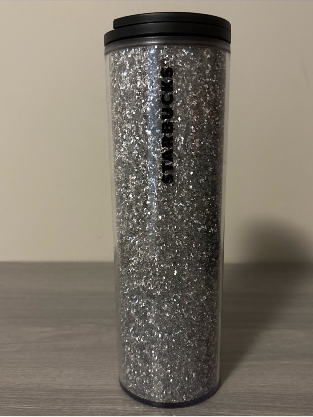 Starbucks 2018 Holiday Silver Glitter 16oz Plastic Travel Tumbler Mug